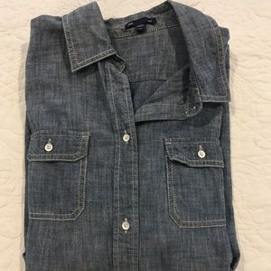 This is a gap extra large chambray button up shirt